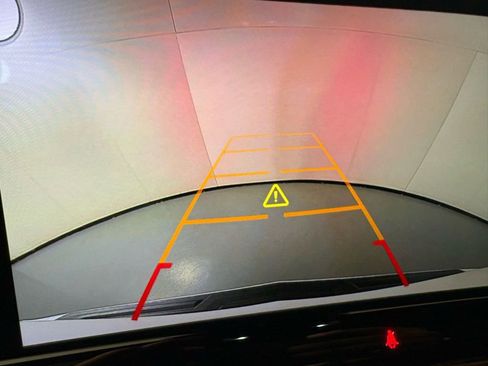 Used 2022 Cadillac Escalade ESV Luxury image 35