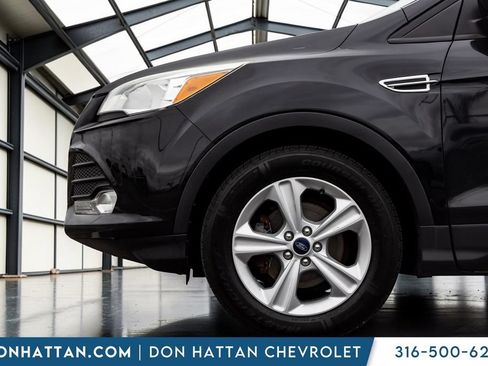 Used 2015 Ford Escape SE w/ Equipment Group 201A FWD image 29