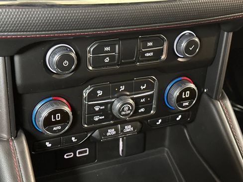 Used 2022 Chevrolet Tahoe RST w/ Sport Performance Package image 23