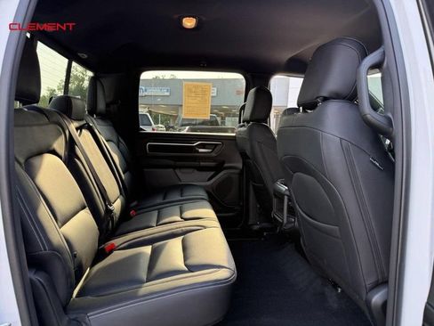 Used 2025 RAM 1500 Big Horn AWD/4WD image 12