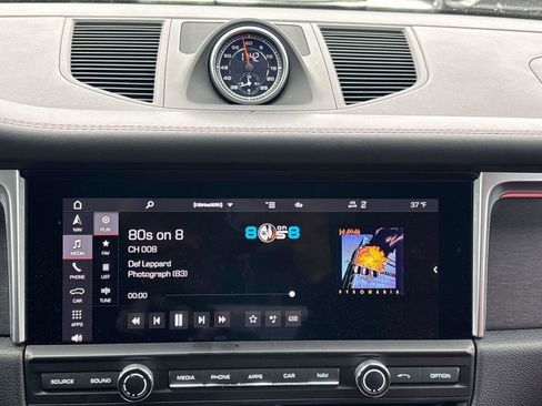 Used 2021 Porsche Macan GTS image 23