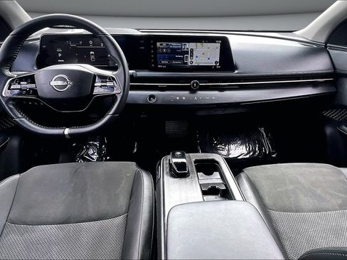 Used 2023 Nissan Ariya FWD image 7