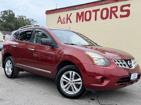 Used 2015 Nissan Rogue S w/ Convenience Package FWD image 1
