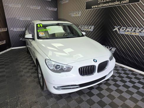 Used 2011 BMW 535i Gran Turismo image 6