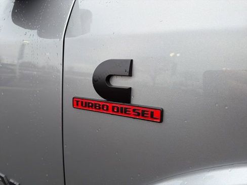 Used 2023 RAM 2500 Limited image 3