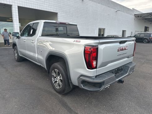 Used 2019 GMC Sierra 1500 SLE w/ SLE Value Package image 4