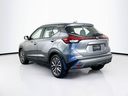Used 2024 Nissan Kicks SV image 5
