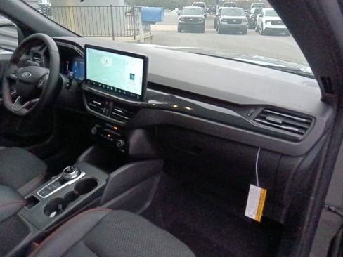 New 2026 Ford Escape ST-Line w/ Tech Pack #1 FWD image 32
