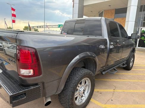 Used 2016 RAM 2500 Laramie w/ Sport Appearance Group AWD/4WD image 2