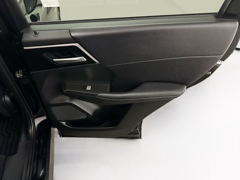 Used 2024 Mitsubishi Outlander SE AWD/4WD image 31