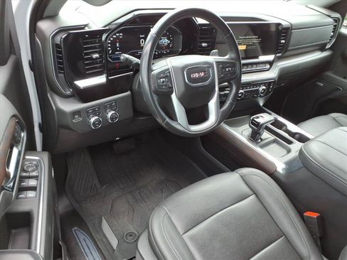 Used 2023 GMC Sierra 1500 SLT w/ SLT Premium Plus Package AWD/4WD image 20