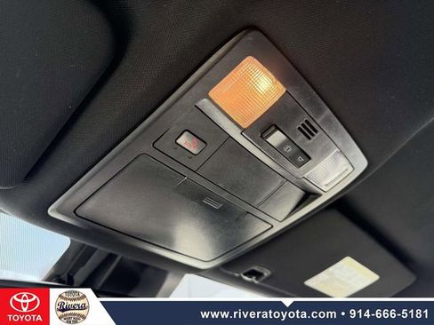 Used 2023 Toyota Tacoma TRD Sport image 22