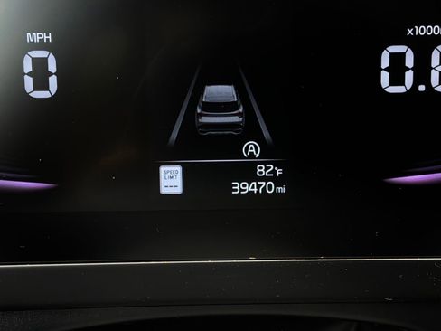Used 2025 Kia Sportage LX FWD image 35