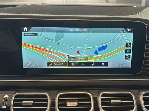Used 2021 Mercedes-Benz Maybach GLS 600 4MATIC image 5