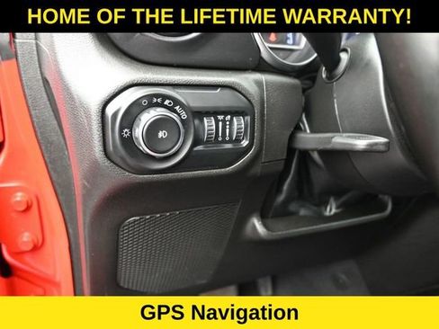 Used 2022 Jeep Wrangler Unlimited Sport AWD/4WD image 16