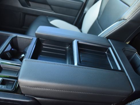 Used 2025 Toyota Tundra SR image 22