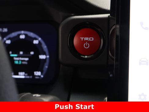 Used 2025 Toyota Tacoma TRD Off-Road image 17