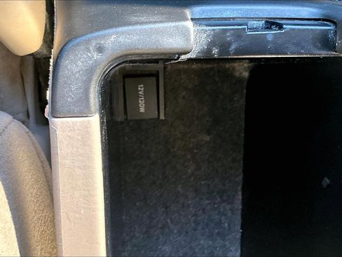 Used 2006 Toyota Camry LE image 29