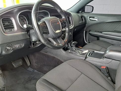Used 2018 Dodge Charger R/T Scat Pack RWD image 7