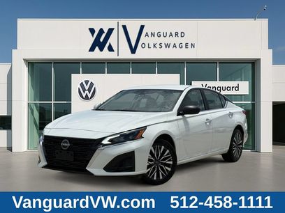 Used 2025 Nissan Altima 2.5 SV
