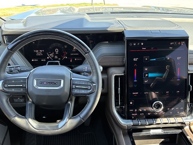 Used 2026 GMC Yukon Denali Ultimate AWD/4WD image 20