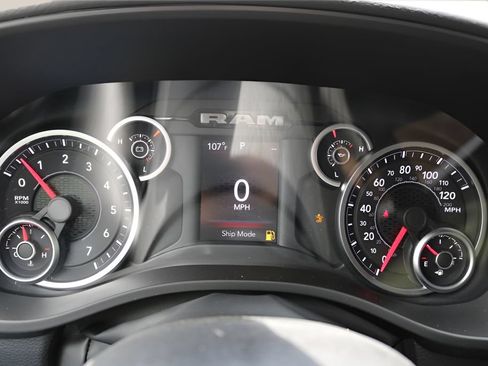 New 2026 RAM 1500 Lone Star w/ Night Edition AWD/4WD image 24