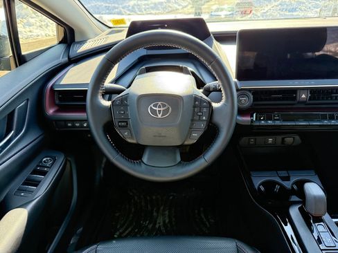 Used 2024 Toyota Prius Prime XSE Premium image 21