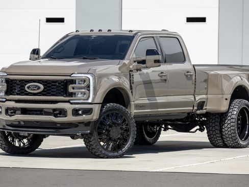 Used 2026 Ford F450 King Ranch w/ Chrome Package AWD/4WD image 3