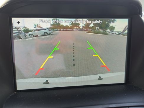 Used 2019 Ford Escape SE FWD image 16