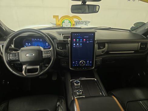 Used 2024 Ford Expedition Max Platinum AWD/4WD image 14