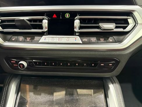 Certified 2023 BMW 430i xDrive Convertible w/ M Sport Package AWD/4WD image 31