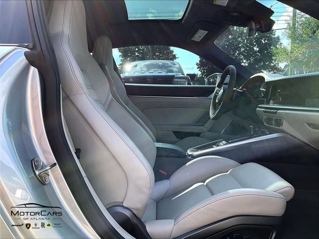 Used 2022 Porsche 911 Turbo S AWD/4WD image 8