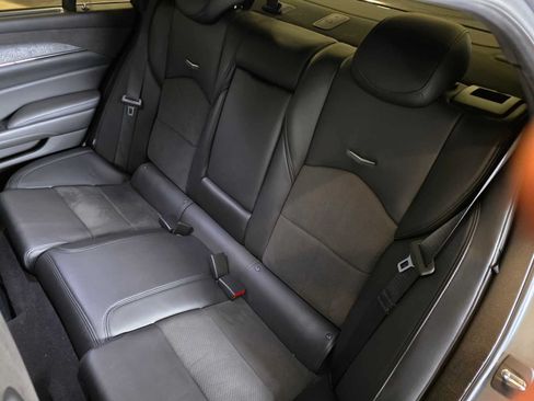 Used 2019 Cadillac CTS V w/ Carbon Fiber Package RWD image 17