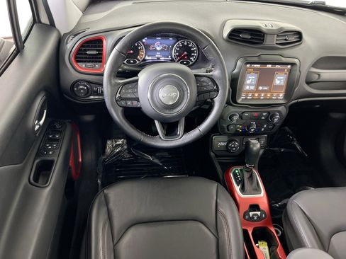 Used 2022 Jeep Renegade Trailhawk w/ Sun/Sound Group AWD/4WD image 23