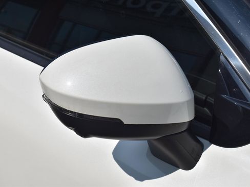 Used 2023 Nissan Rogue Platinum w/ Platinum Premium Package FWD image 18