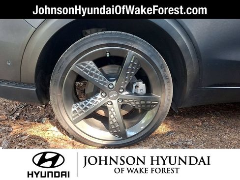 Used 2024 Genesis GV70 2.5T w/ Sport Prestige Package AWD/4WD image 5