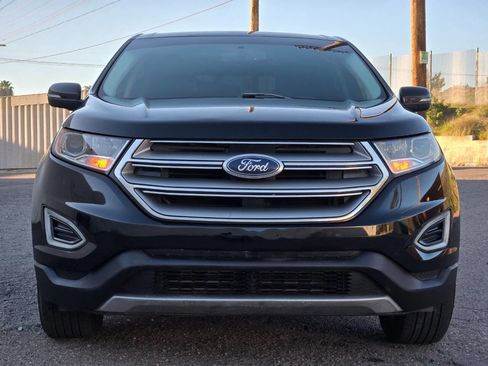 Used 2018 Ford Edge Titanium image 5