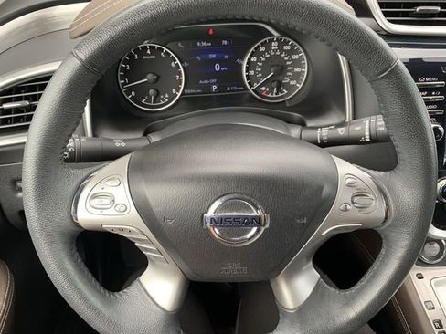 Used 2015 Nissan Murano Platinum w/ Platinum Technology Package AWD/4WD image 19