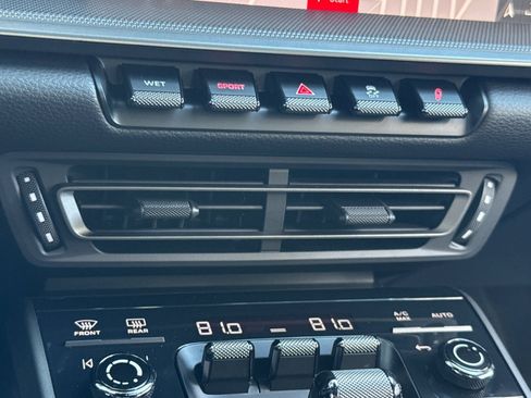 Used 2021 Porsche 911 Carrera image 26