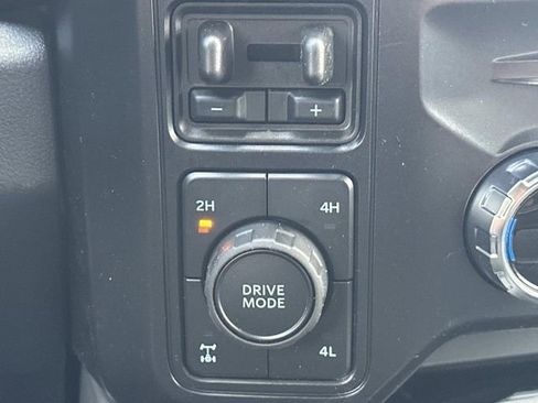 New 2026 Ford F250 Lariat w/ Chrome Package image 29