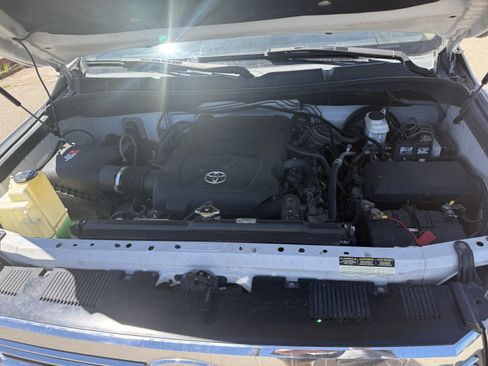 Used 2016 Toyota Tundra SR5 RWD image 21