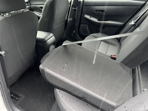 Used 2025 Nissan Sentra SV w/ All-Weather Package image 15