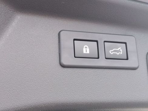New 2026 Subaru Outback Limited AWD/4WD image 33