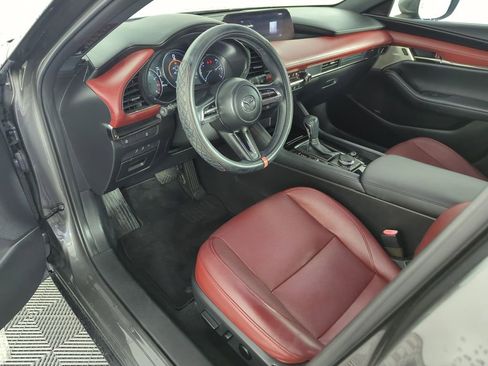 Used 2019 MAZDA MAZDA3 Hatchback w/ Premium Package image 11