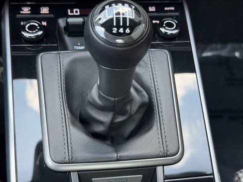 Certified 2023 Porsche 911 Targa 4S AWD/4WD image 28