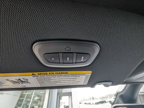 New 2026 Chrysler Pacifica Select w/ S Appearance Package image 34