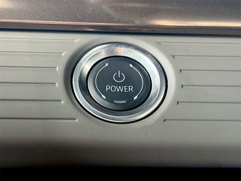 New 2025 GMC Hummer EV 2X w/ LPO, Dark Essentials Package image 15