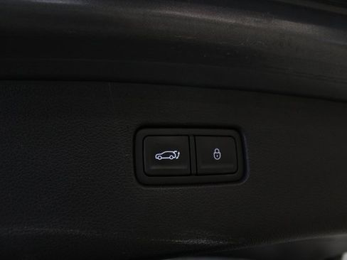 Used 2022 Genesis GV80 3.5T w/ Advanced Package 06 image 9