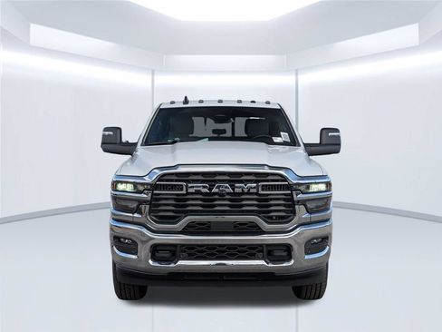 New 2026 RAM 2500 Tradesman AWD/4WD image 11