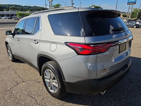 Used 2023 Chevrolet Traverse LT w/ LPO, Floor Liner Package AWD/4WD image 5